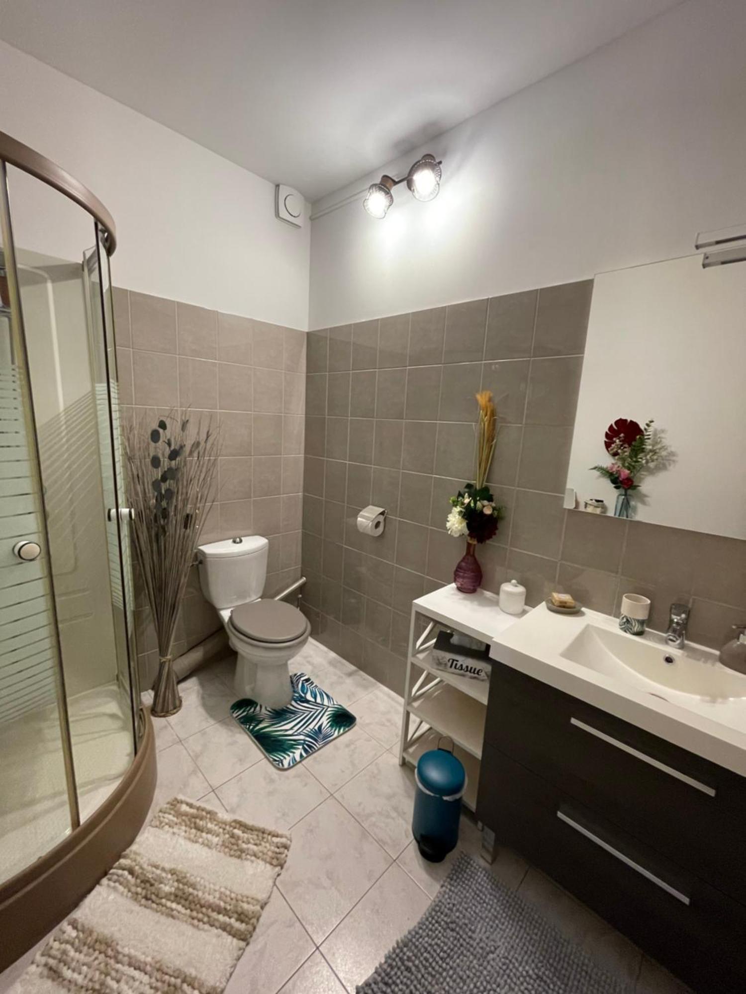 Bed and Breakfast Mas De La Butte Blanche Orgon Esterno foto