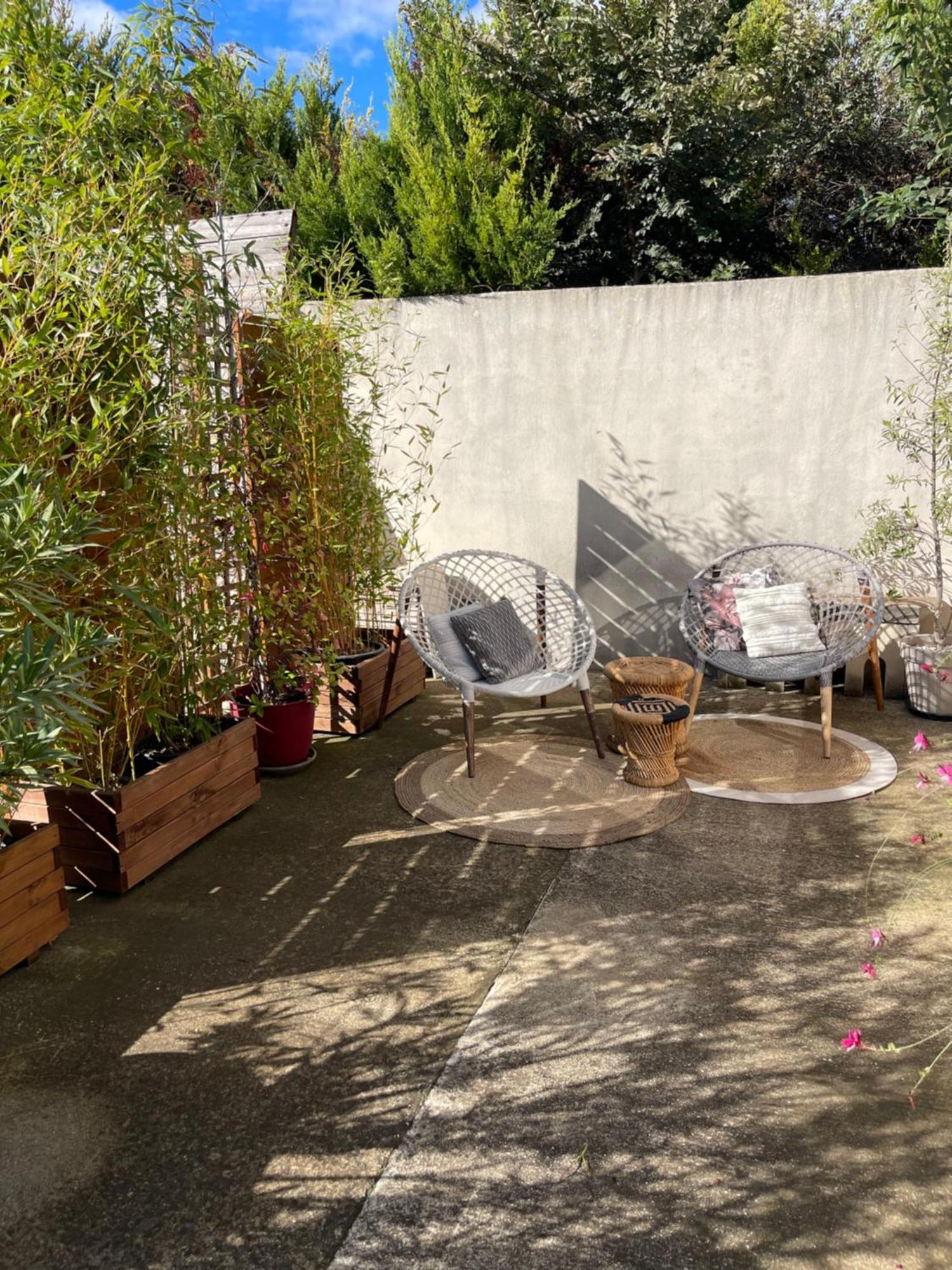 Bed and Breakfast Mas De La Butte Blanche Orgon Esterno foto